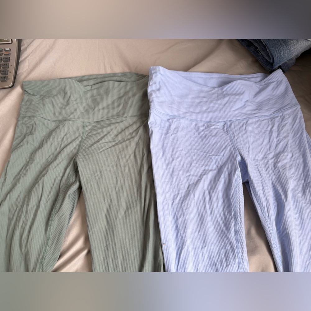 Leggings in Green and Light Blue
